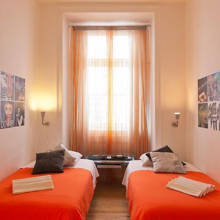 Living Lounge Hostel Lisbon Bagian luar foto