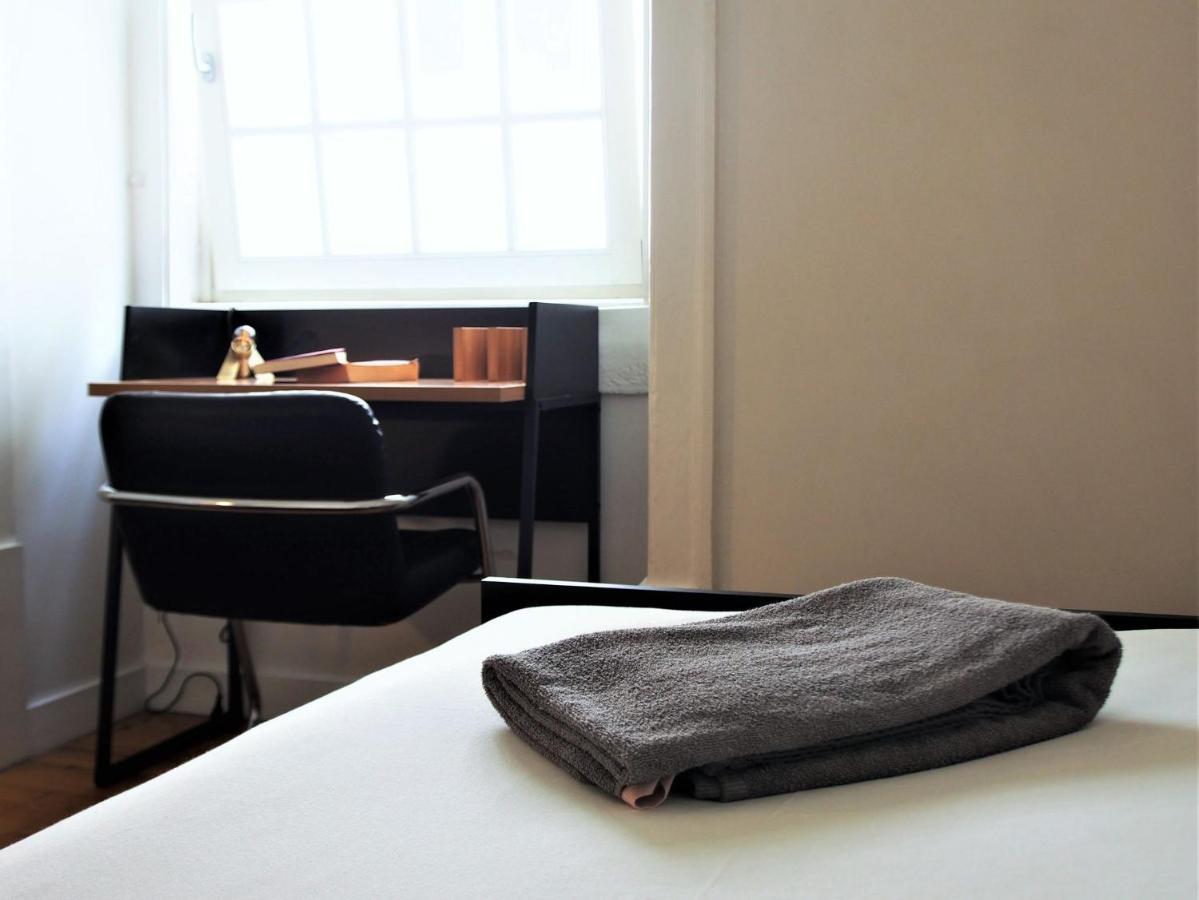 Living Lounge Hostel Lisbon Bagian luar foto
