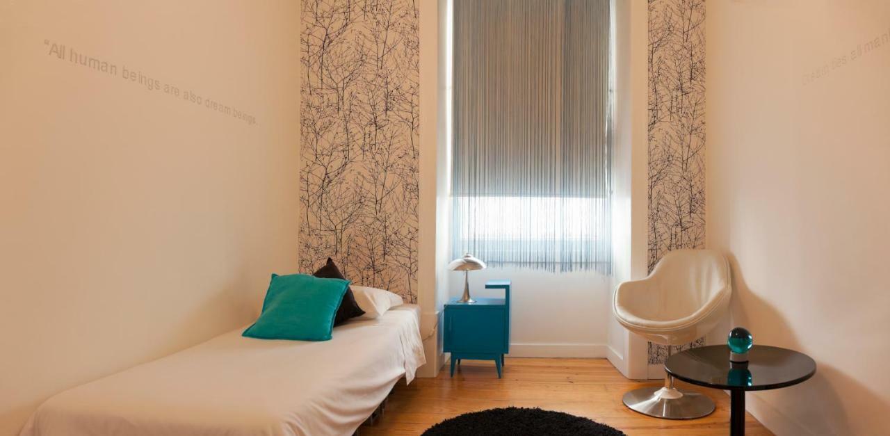 Living Lounge Hostel Lisbon Bagian luar foto
