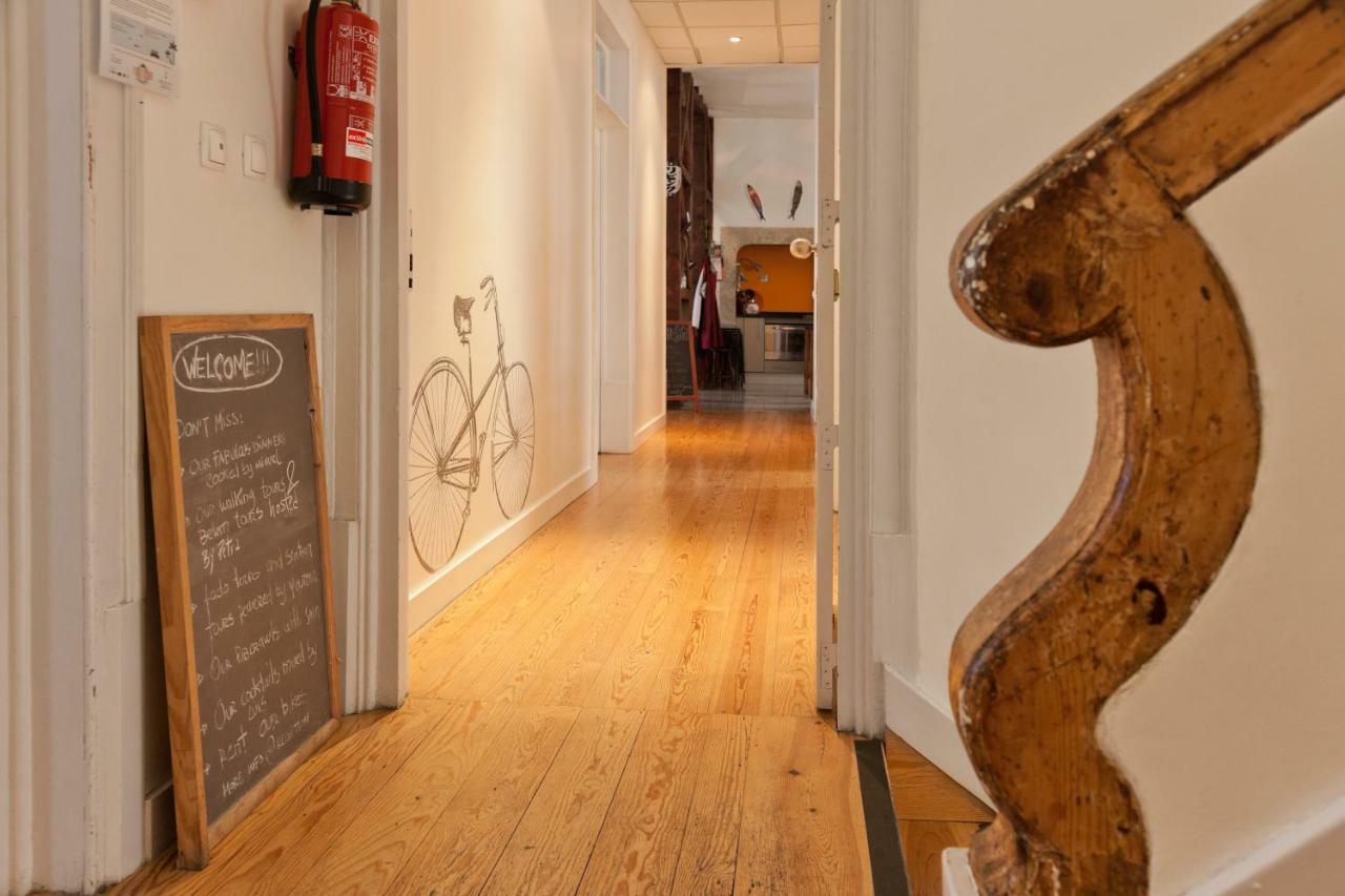Living Lounge Hostel Lisbon Bagian luar foto